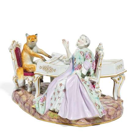 Gruppe "Fuchs am Klavier und zuhörende Dame". Meissen - Foto 1