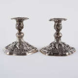 COUPLE LOW SILVER CANDLESTICK WITH RICHT BLOSSOMS AND ROCAILLE DECOR - photo 3