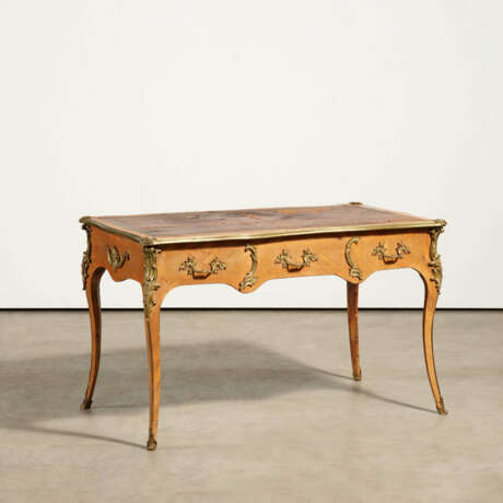 Kleines Bureau Plat Louis XV - Foto 2