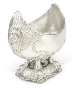 Plats et plateaux (Articles ménagers, Vaisselle). AN AMERICAN SILVER CENTERPIECE BOWL