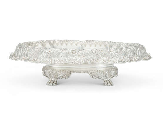 AN AMERICAN SILVER CENTERPIECE BOWL - Foto 1