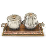 AN AMERICAN SILVER AND COPPER INKSTAND - Foto 1