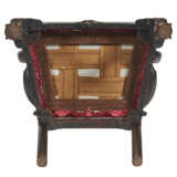 A CHIPPENDALE CARVED WALNUT OPEN ARMCHAIR - Foto 8