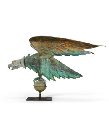 A MOLDED GILT COPPER AND ZINC EAGLE WEATHERVANE - фото 3