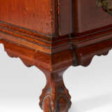 A CHIPPENDALE MAHOGANY BLOCK-FRONT AND SLANT-FRONT DESK - photo 13