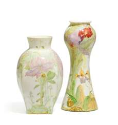 Ovoide Vase mit Rosenblüten & Balustervase mit Orchideen. Rozenburg, Den Haag