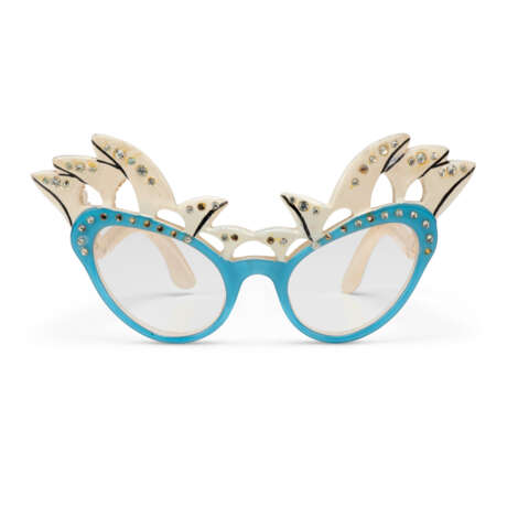 A PAIR OF DIAMANTE-ENCRUSTED `SYDNEY OPERA HOUSE` SPECTACLES - Foto 1