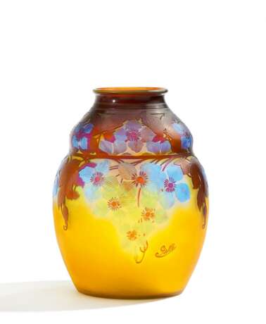 Sehr große Vase mit blauen Blumenranken. Gallé, Emile-Nancy. - фото 1