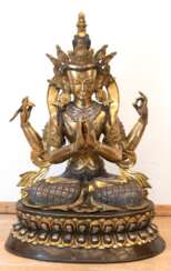 Große Bronzefigur &quot;Shadaksharilokeshvara auf doppeltem Lotosthron sitzend&quot;, Tibet, 80x54x38 cm