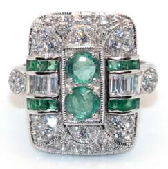 Ring im Art-Deco-Stil, 925er Silber rhodiniert, echte Smaragde z.T. im Carree-Schliff und Zirkonia im Brillantschliff z.T. im Baguette-Schliff, RG 54, Innendurchmesser 17,2 mm