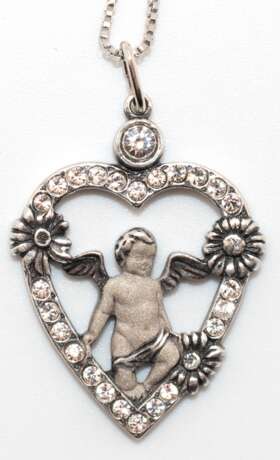 Kette mit Anhänger in Herzform, 925er Silber, mit kleinem Putto/ Schutzengel, ca. 3,5 x 2,2 cm, mit Zirkonia besetzt - photo 1