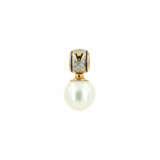 Wellendorff. Pearl-Enamel-Diamond-Pendant - photo 1