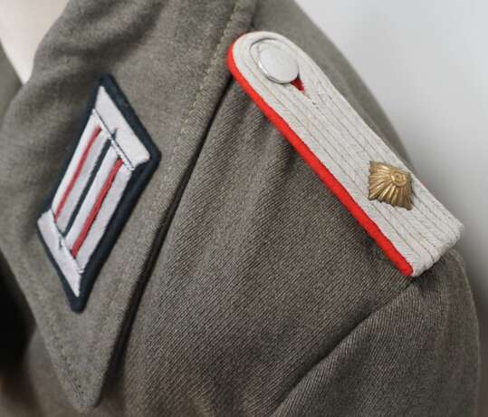 Wehrmacht: Uniformensemble - Sturmgeschütz Uniform für einen Oberleutnant. - фото 3