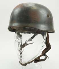 Luftwaffe: Stahlhelm M 38 für Fallschirmjäger. 