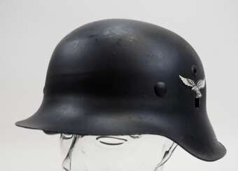 Luftwaffe: Stahlhelm M42.