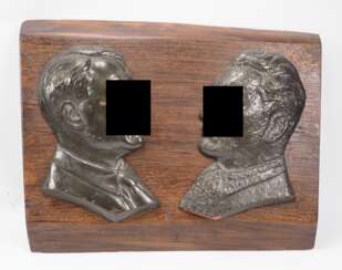 3. Reich: Patriotische Wandtafel - Adolf Hitler und Hermann Göring.