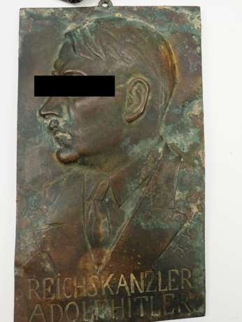 Adolf Hitler Plakette - 3 Exemplare. - фото 2