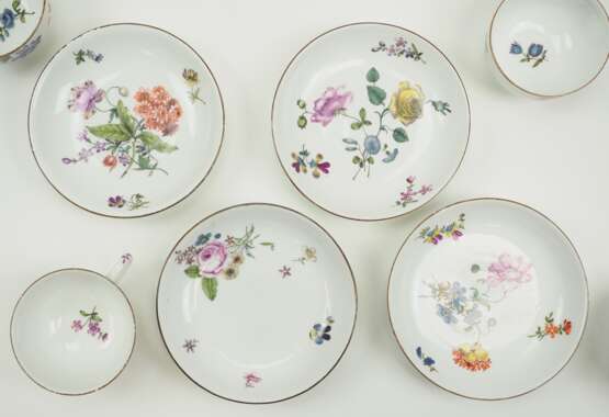 Meissen: Mokka Set für 4 Personen, Blumendekor, um 1850 - 1. Wahl. - Foto 3