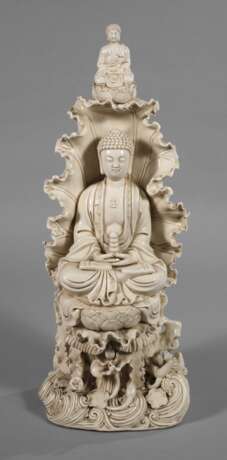 Große Blanc-de-Chine-Figur "Der Medizinbuddha Bhaisajyaguru" - photo 1