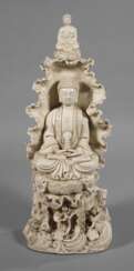 Große Blanc-de-Chine-Figur &quot;Der Medizinbuddha Bhaisajyaguru&quot;