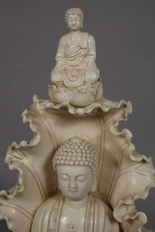 Große Blanc-de-Chine-Figur "Der Medizinbuddha Bhaisajyaguru" - photo 2