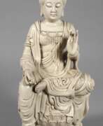 Übersicht. Blanc-de-Chine-Figur eines Bodhisattvas