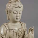 Blanc-de-Chine-Figur eines Bodhisattvas - фото 2