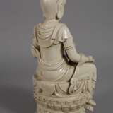 Blanc-de-Chine-Figur eines Bodhisattvas - фото 5