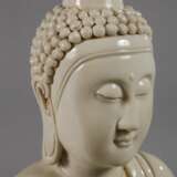 Blanc-de-Chine-Figur des Buddha Amitabha - photo 2