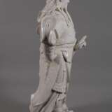 Riesige Blanc-de-Chine-Figur "Der drohende Kriegsgott Guandi" - photo 6