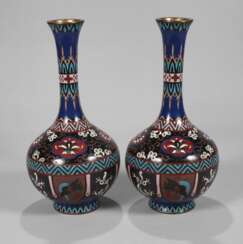 Paar seltene Nagoya-Cloisonné-Vasen Namikawa Yasuyuki