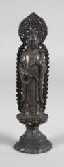 Stehende Guanyin