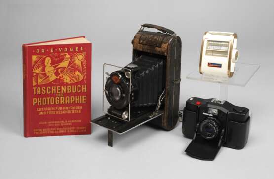 Zwei Fotoapparate - photo 1