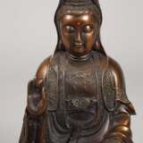 Bronze Guanyin - photo 2