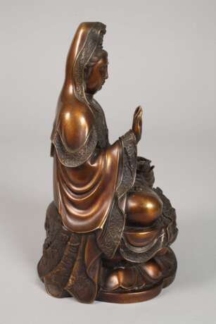 Bronze Guanyin - photo 6