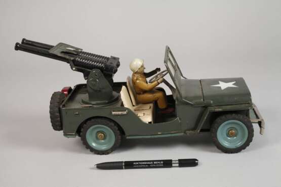 MSK Militärwagen Willys Jeep - photo 3