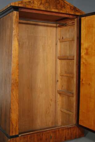 Konischer Kleiderschrank Biedermeier - Foto 3