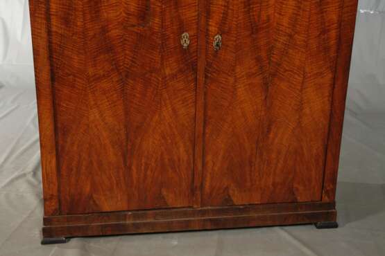 Wäscheschrank Biedermeier - Foto 3