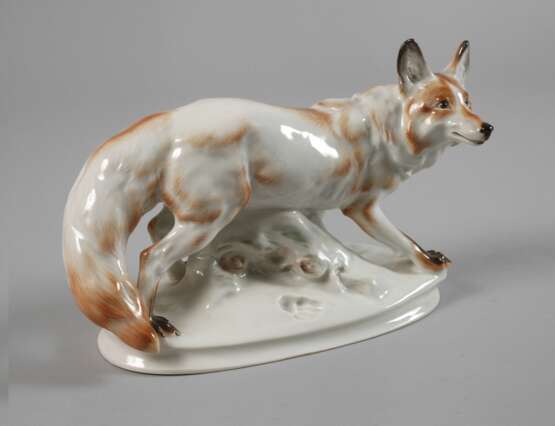 Meissen ”Silberfuchs, stehend” - photo 1