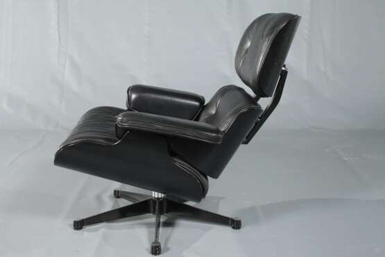 Lounge Chair Charles & Ray Eames - photo 3