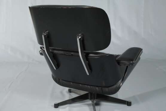 Lounge Chair Charles & Ray Eames - photo 4