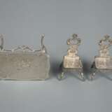 Silber drei Miniaturmöbel und ein Löffel - Foto 2