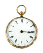 Verschiedene Antiquitäten. Damentaschenuhr.