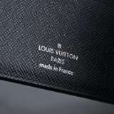 Louis Vuitton "Marco" Geldbörse in Eclipse Monogram Canvas, innen Futter aus Rindsleder, 2024, 11x9x2cm, neuwertig (NP 2024: 485,-) - фото 4