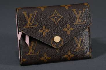 Louis Vuitton &quot;Victorine&quot; Portemonnaie in Monogram Canvas, innen genarbtes, rosa Rindsleder, goldfarbene Beschläge, Druckknopf und Reißverschluss, 2023, 12x9,5x2,5cm (NP 2024: 450,-)