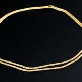 Zweireihiges Gelbgold 750 Plättchen Collier mit satinierter Oberfläche, 29,1g, L. 43cm - photo 1