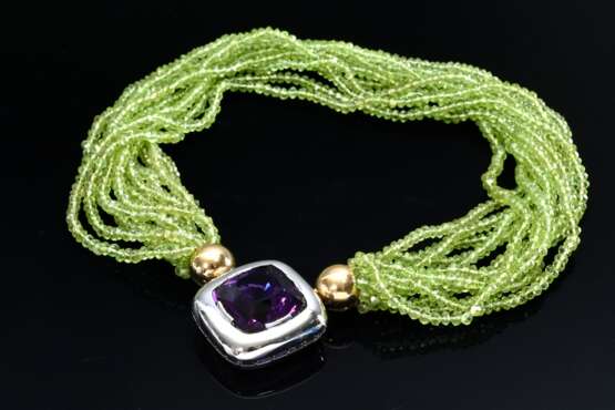 Zwölfreihiges Peridot Collier an Gelbgold Nittel Verschluss Kugeln (L. 41,5cm) und quadratischem Weißgold 750 Mittelstück mit Amethyst im Sunflower Schliff (ca. 50ct, 27,4g, 3,5x3,5cm) Goldschmiede Bergmann/Hamburg - photo 1