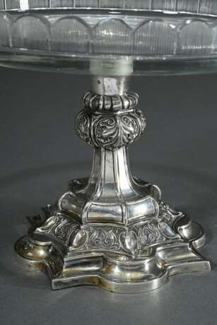 Spätbiedermeier Aufsatz mit Silber Fuß und schlichter Glas Tazza, Silber 13 Lot, 92g (ohne Glas), H. 12,5cm, Ø 18cm - photo 4