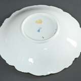 Meissen Prunkteller mit matiertem Goldrelief, Modellnr.: Z98/9, 1977, Ø 27,5cm - photo 3