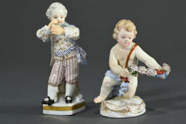 2 Meissen Figuren: &quot;Amorette mit Blütengirlande&quot; auf Rocaille Sockel, Modellnr.: B49, Malernr.: 74, Bossiernr., Knaufzeit Ende 19.Jh. (H. 8,5cm, rest.) und &quot;Gärtnerkind mit Flöte&quot;, Modellnr.: G9 (H. 1…